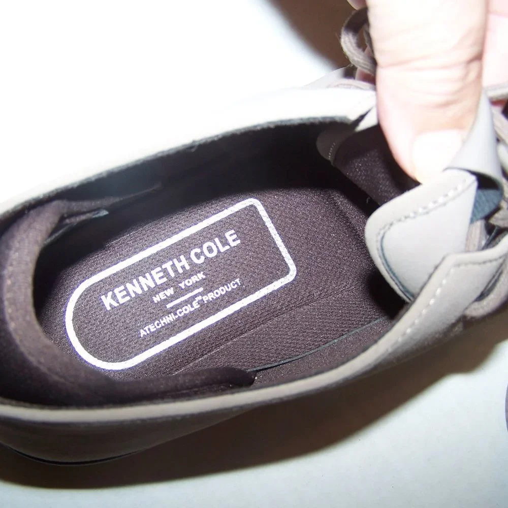 NEW MEN'S KENNETH COLE SHORE BROWN CASUAL FAUX SUEDE SHOES. - Picture 7 of 9